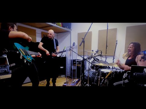 SnakeyeS - Down with the Devil // STUDIO LIVE SESSION (2025)