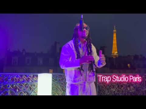 "Balcony Mode" X StrenJ - Rihanna  // Season 1, Episode 1