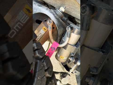 ARB BP51’s both rears are leaking at 10k, being replaced under warranty next week #lc300 #bp51