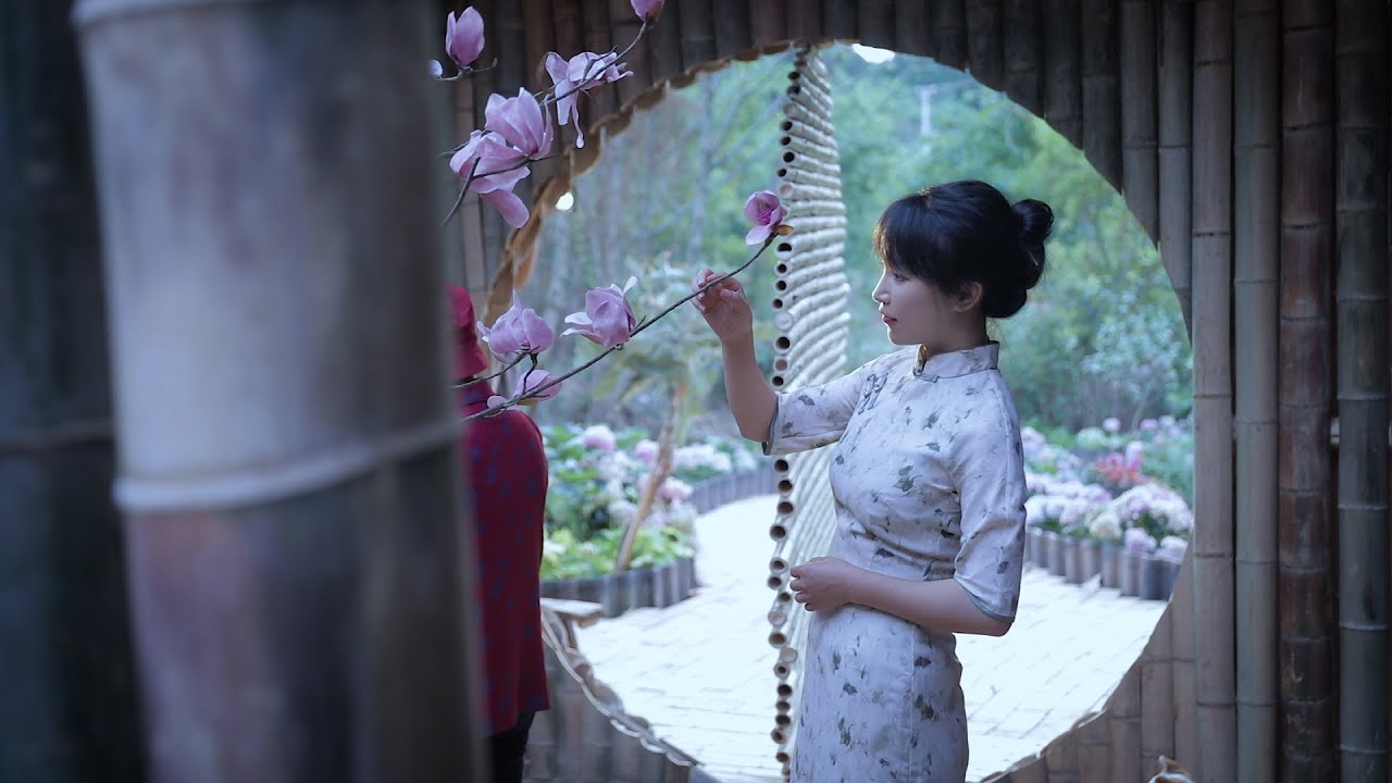 拿柴房造了一个森林衣帽间~I turned my woodshed into a woodland cloakroom.丨Liziqi Channel