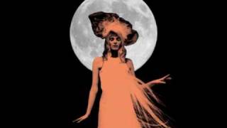 Karen Elson - Garden