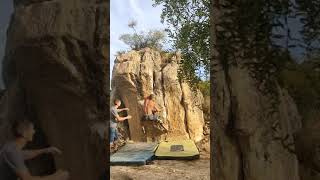 Video thumbnail: Problem 5 (Abellot Negre), 6b (sit).  El Cogul