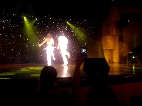 RODRIGO MARQUES E CAROL VILANOVA - MOVIDA LATINA