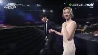 류준열혜리 비밀연애 했던 영상 ㄷㄷㄷㄷㄷ 둘다 꿀떨어진다... video