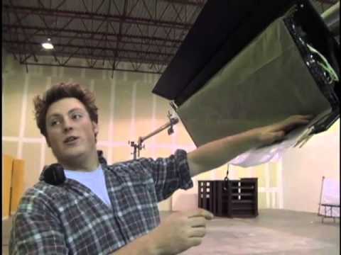 THE CREW - Lighting Department