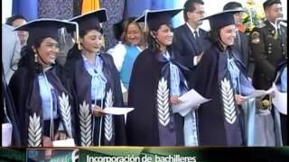 preview picture of video 'Incorporación de Bachilleres del Colegio Nacional Santa Isabel'