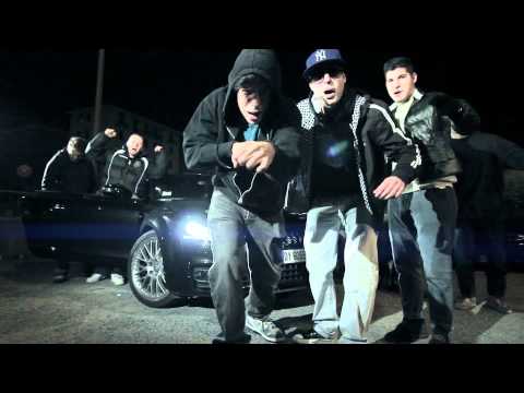 Demo - Quelli Che Trovi Qui Feat. Genova All Stars