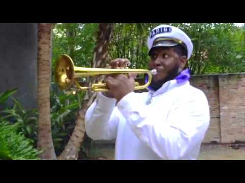 New Orleans Brass Band PARIGI -  Bourbon Street Parade