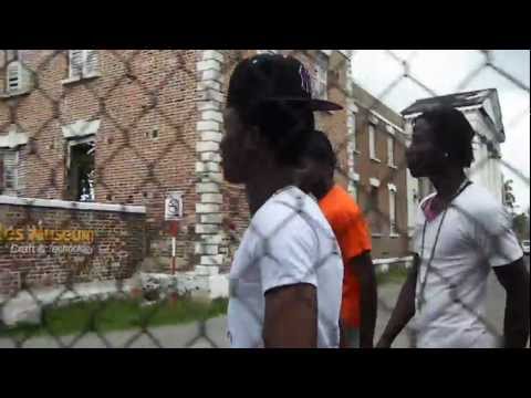 VITCH FT INUHCENT CLANZ ANTHEM.MP4