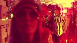 Lion's Den - Timetimetime (Official Video)