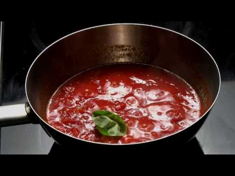 Pasta med tomatsås & mozzarella