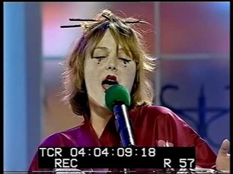 "Иду, курю". Чемпионки мира