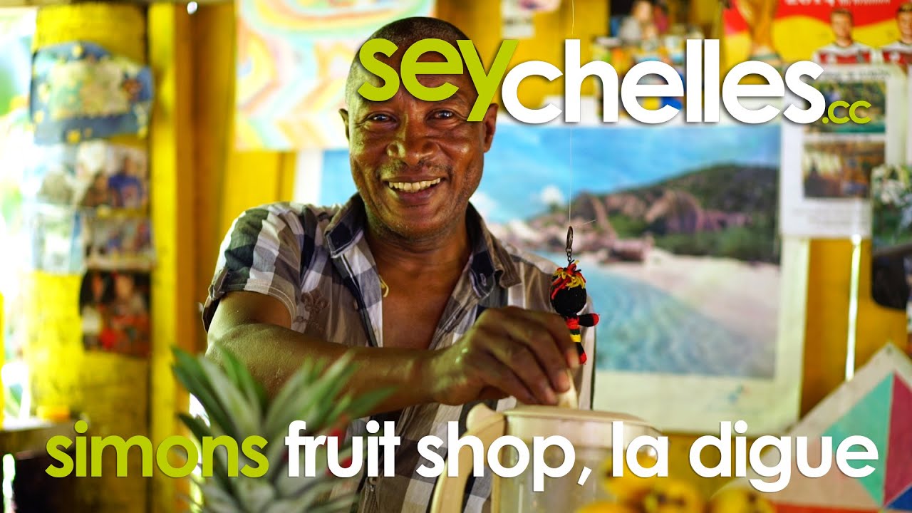 simons fruit shop on la digue - on the way to grand anse
