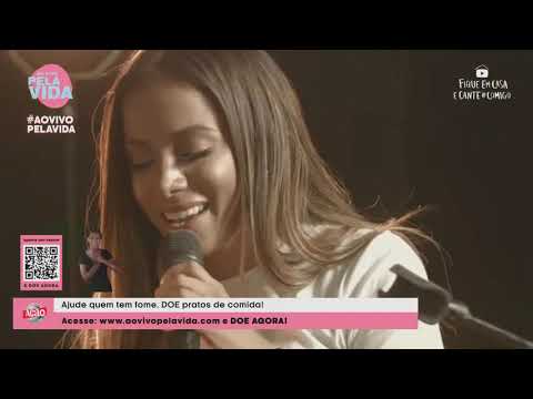 ANITTA CANTA "É D'OXUM" EM LIVE GOSPEL