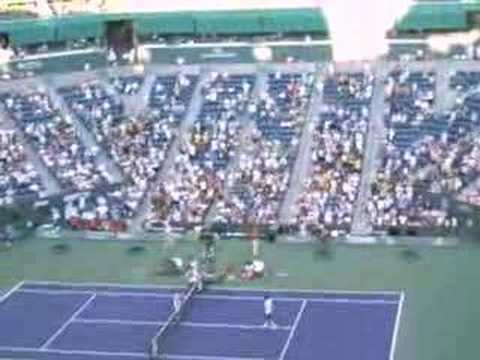 Canas Stuns Federer Snaps His 41-match Streak