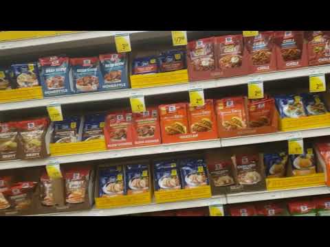 Aloha Sack N Save Os mantimentos estão embalados Muita comida no Havaí Muito caro