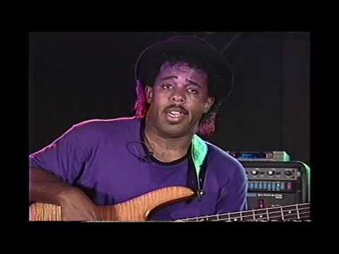 VICTOR WOOTEN - Super Bass Solo Technique (full BASS GUITAR lesson VHS DVD)