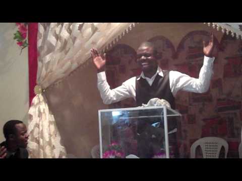 VID00020.MP4  CULTE D'ADORATION DIMANCHE 11/07/2010