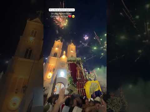 Procesión del Señor de los Milagros en San Benito Abad, Sucre #shorts #sucre #milagros