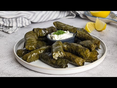 Greek Dolmades - Stuffed Grape Leaves Vegetarian  | Παραδοσιακά Ντολμαδακια Γιαλαντζί