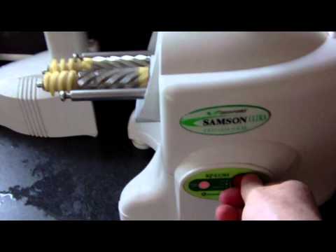 download lagu mp3 mp4 Samson Ultra Twin Gear Juicer, download lagu Samson Ultra Twin Gear Juicer gratis, unduh video klip Samson Ultra Twin Gear Juicer