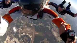 preview picture of video 'Ash Skydive 2014'