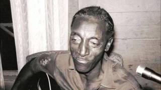 Mississippi Fred Mcdowell- I Know My Baby Gonna Jump And Shout (High Definition)