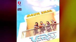 Download lagu VERSI   KEPADAMU KU MENANTI HQ mp3