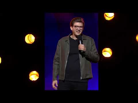 Kapunyitás - Szabó Balázs Máté (részlet) | DumaTV | Dumaszínház