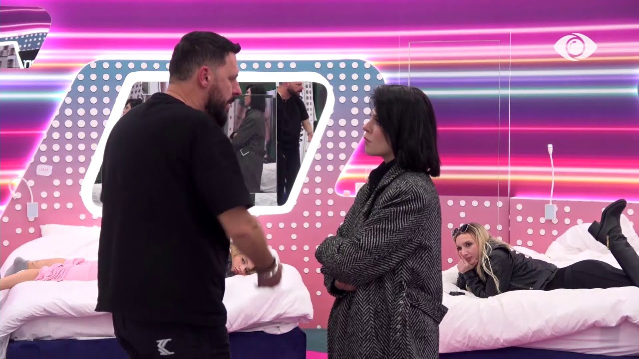 Mos i ik situatave/ Vijon biseda mes Lore dhe Mirit: Atyre ju iki unë se duan skema