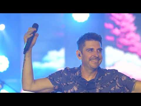 Esperando na Janela/Xote da Alegria/Anunciação - Radical Chick (DVD 20 Anos)