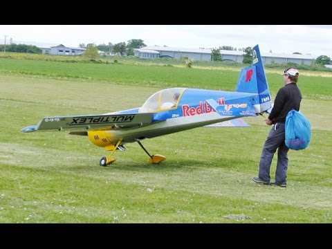 GIANT 55% SCALE RC PILOT YAK 54 3D DISPLAY - STEVE CARR AT LMA MODEL AIRCRAFT SHOW  ROUGHAM - 2015