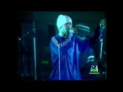 Jamiroquai - Life goes on (Live Milan Italy 1993)