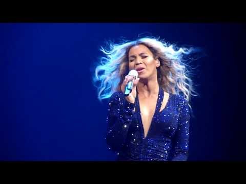 1+1 - Beyonce live in Toronto - Katie McMillin
