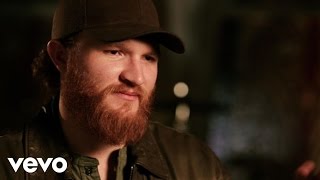 Eric Paslay - She Don't Love You (Acoustic Performance And Interview)