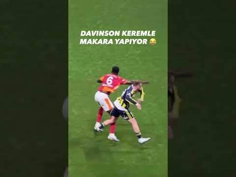 Davinson Sanchez Kerem Aktürkoğluyla makara yapıyor 😂 #galatasaray