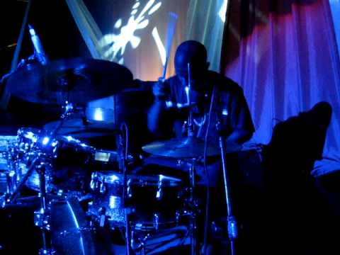 Delvis Simmonds- Live at CBYF Nassau Bahamas 09