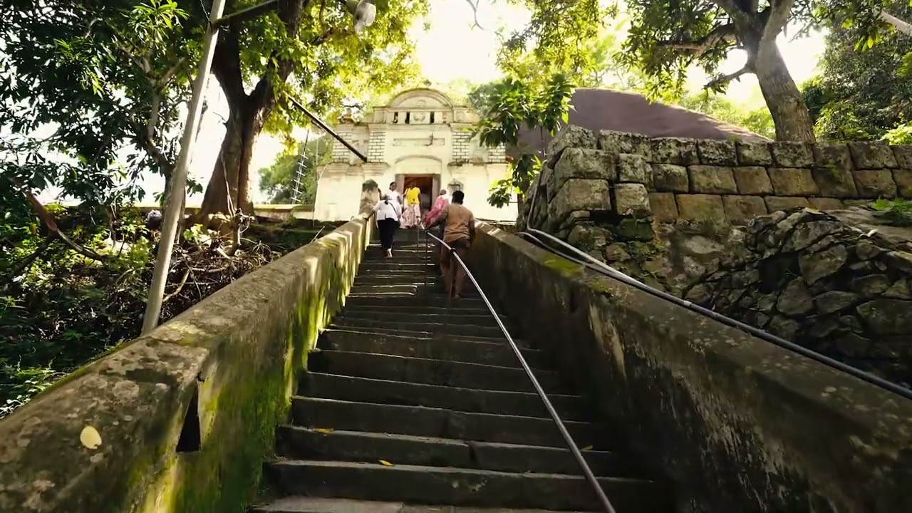 Discover the highlights of Mulkirigala Rock Temple.