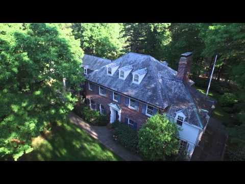 1 Robin Road: Weston, MA