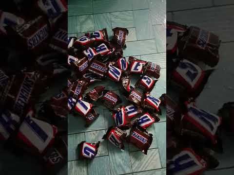 ASMR Snickers Mini letter S #shorts #asmr #satisfying