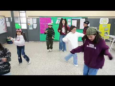 4° A HIP HOP frutalmente apasionado escuela 228 Mutquin