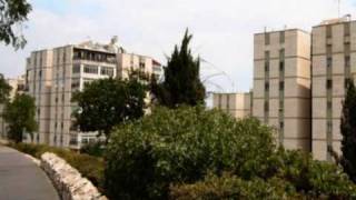 preview picture of video 'Neve Yaakov Jerusalem  apartment of 4 rooms 100 square meters.wmv'