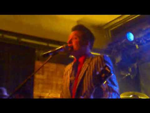 Bela b y Los Helmstedt