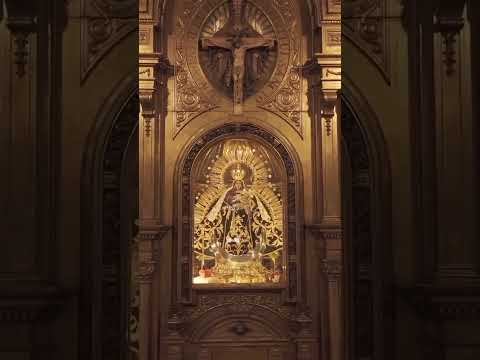La Reina y patrona de la República de Guatemala. Nuestra señora del Santo Rosario. 👑