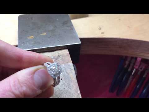 SPLIT SHOULDER HALO DIAMOND ENGAGEMENT RING