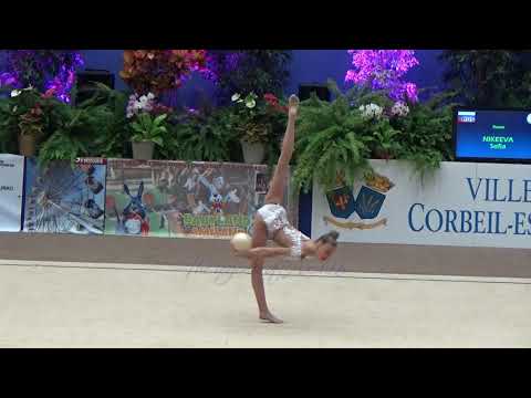 Sofia NIKEEVA (RUS) ball - 2020 Corbeil junior EF