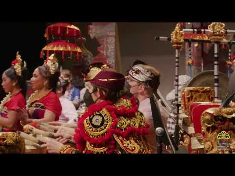 Chicago Balinese Gamelan - Gilak Mapeed (Processional)