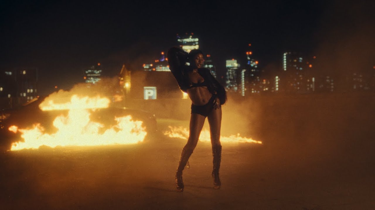 Ayra Starr & Wizkid – “Gimme Dat”