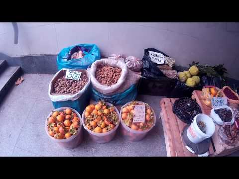 Спасла дедушку. Лазю по магазинам. Секонд хенды, овощной рынок.