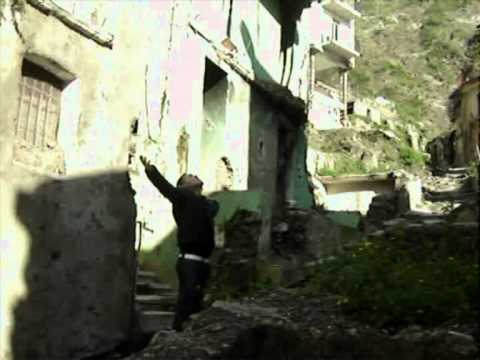 strage annunciata(video reale)canta PINO MARRA .